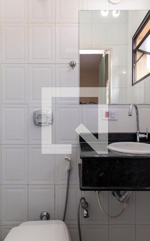 Casa à venda com 125m², 3 quartos e 2 vagasBanheiro 