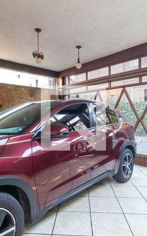 Casa à venda com 125m², 3 quartos e 2 vagasGaragem