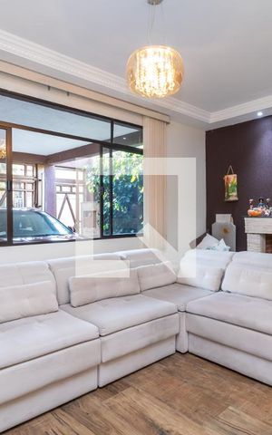 Casa à venda com 125m², 3 quartos e 2 vagasSala de Estar