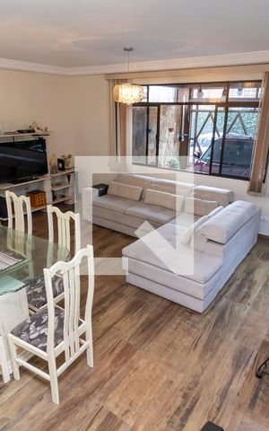 Casa à venda com 125m², 3 quartos e 2 vagasSala de Estar