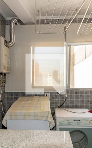Apartamento à venda com 110m², 3 quartos e 2 vagas Apartamento à venda com 110m², 3 quartos e 2 vagasÁrea de Serviço