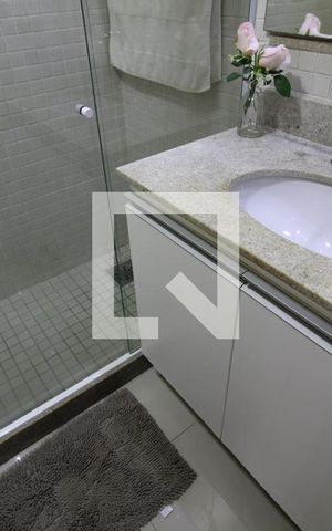 Apartamento à venda com 112m², 3 quartos e 2 vagasQuarto 2 - Banheiro da Suíte