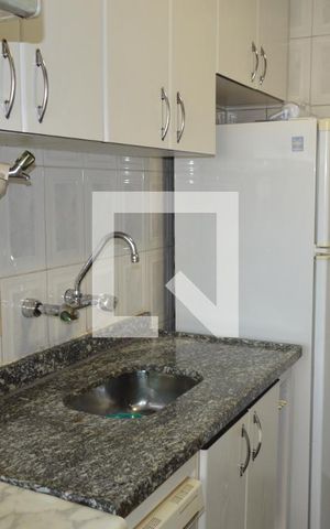 Apartamento à venda com 75m², 3 quartos e 2 vagasCozinha