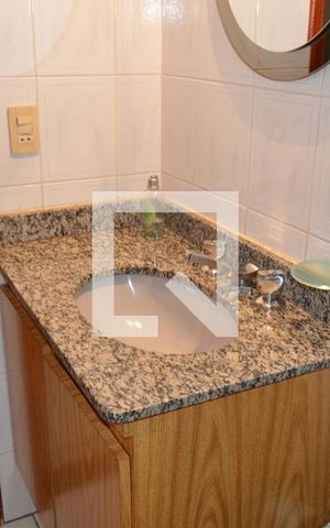 Apartamento à venda com 75m², 3 quartos e 2 vagasBanheiro