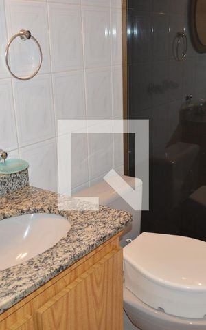 Apartamento à venda com 75m², 3 quartos e 2 vagasBanheiro