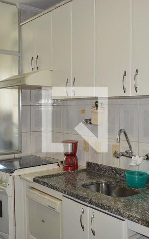 Apartamento à venda com 75m², 3 quartos e 2 vagasCozinha