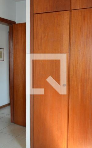 Apartamento à venda com 75m², 3 quartos e 2 vagasQuarto 1