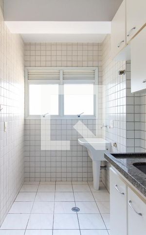 Apartamento para alugar com 33m², 1 quarto e 2 vagas Apartamento para alugar com 33m², 1 quarto e 2 vagasCozinha