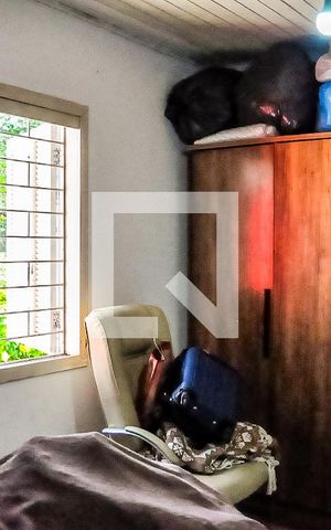 Casa à venda com 125m², 4 quartos e 2 vagas Casa à venda com 125m², 4 quartos e 2 vagasQuarto 2