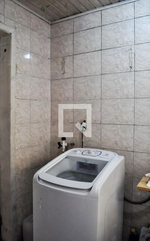 Casa à venda com 125m², 4 quartos e 2 vagas Casa à venda com 125m², 4 quartos e 2 vagasÁrea de Serviço