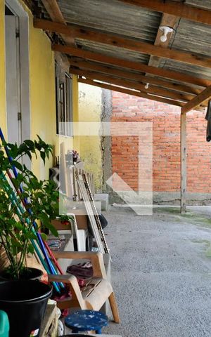 Casa à venda com 125m², 4 quartos e 2 vagas Casa à venda com 125m², 4 quartos e 2 vagasÁrea comum