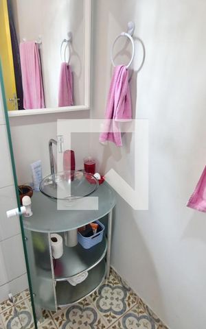 Casa à venda com 118m², 2 quartos e 1 vagaBanheiro