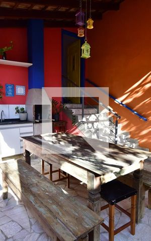 Casa à venda com 118m², 2 quartos e 1 vagaChurrasqueira