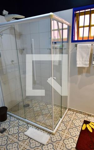 Casa à venda com 118m², 2 quartos e 1 vagaBanheiro Suíte