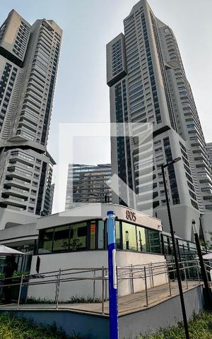 Apartamento à venda com 162m², 3 quartos e 3 vagasFachada
