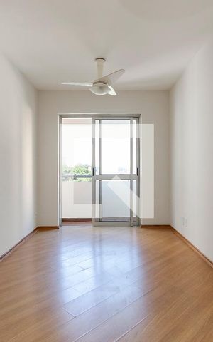 Apartamento para alugar com 56m², 2 quartos e 1 vaga Apartamento para alugar com 56m², 2 quartos e 1 vagaSala