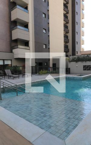 Apartamento à venda com 161m², 3 quartos e 3 vagasÁrea Comum - Piscina