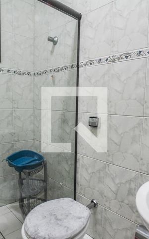 Casa à venda com 192m², 3 quartos e 3 vagasBanheiro 2