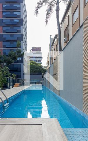 Studio à venda com 26m², 1 quarto e 1 vaga Studio à venda com 26m², 1 quarto e 1 vagaÁrea comum - Piscina