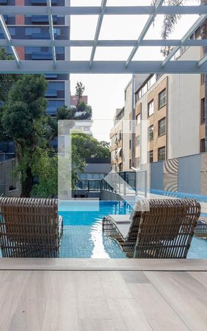 Studio à venda com 26m², 1 quarto e 1 vaga Studio à venda com 26m², 1 quarto e 1 vagaÁrea comum - Piscina