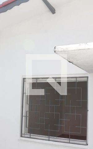 Casa à venda com 180m², 2 quartos e 2 vagasQuintal