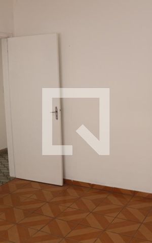 Casa à venda com 180m², 2 quartos e 2 vagasQuarto 2