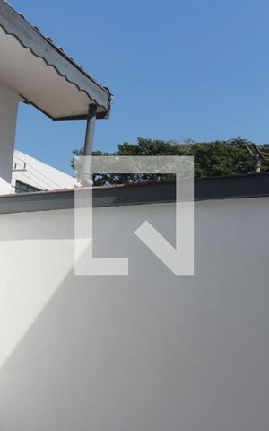 Casa à venda com 180m², 2 quartos e 2 vagasQuintal