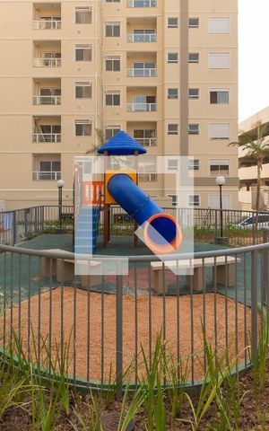 Apartamento à venda com 54m², 2 quartos e 1 vaga Apartamento à venda com 54m², 2 quartos e 1 vagaÁrea comum - Playground