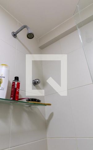 Apartamento à venda com 61m², 2 quartos e 1 vaga Apartamento à venda com 61m², 2 quartos e 1 vagaBanheiro Suite