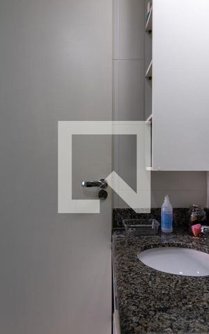 Apartamento à venda com 61m², 2 quartos e 1 vaga Apartamento à venda com 61m², 2 quartos e 1 vagaBanheiro Suite