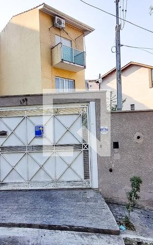 Casa à venda com 130m², 3 quartos e 4 vagasFachada