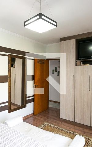 Casa à venda com 130m², 3 quartos e 4 vagassuíte 3