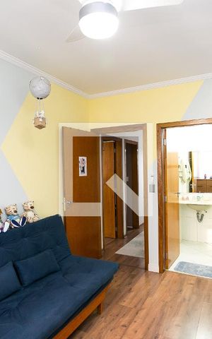 Casa à venda com 130m², 3 quartos e 4 vagassuíte 2