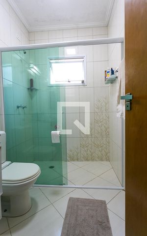 Casa à venda com 130m², 3 quartos e 4 vagasBanheiro da Suíte 3