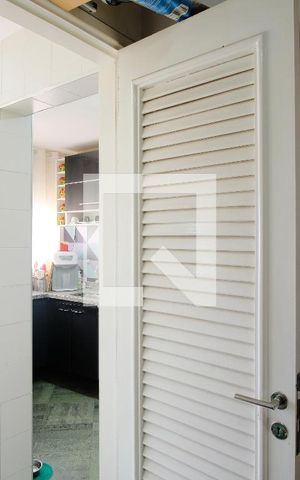 Apartamento à venda com 95m², 4 quartos e 2 vagasQuarto de Serviço