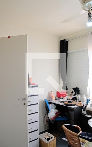 Apartamento à venda com 95m², 4 quartos e 2 vagasQuarto 2