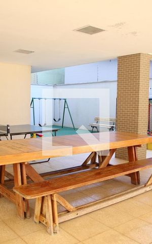 Apartamento à venda com 79m², 3 quartos e 1 vagaÁrea comum