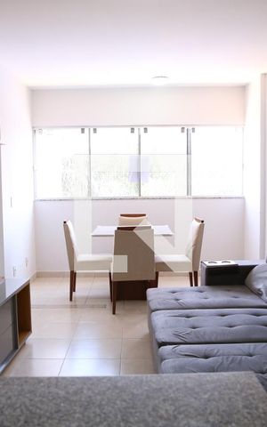 Apartamento à venda com 79m², 3 quartos e 1 vagaSala