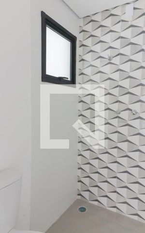 Studio à venda com 35m², 1 quarto e sem vaga Studio à venda com 35m², 1 quarto e sem vagaBanheiro