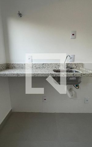 Apartamento à venda com 71m², 1 quarto e sem vaga Apartamento à venda com 71m², 1 quarto e sem vagaCozinha
