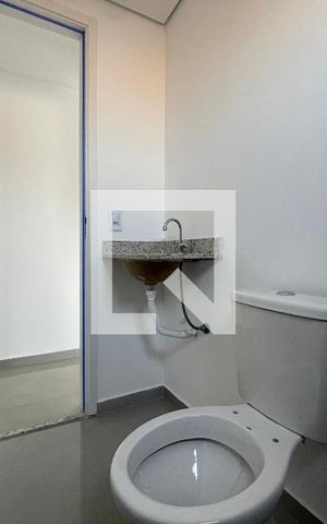 Apartamento à venda com 71m², 1 quarto e sem vaga Apartamento à venda com 71m², 1 quarto e sem vagaBanheiro Social