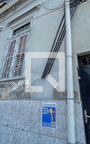Casa à venda com 345m², 5 quartos e sem vagaFachada