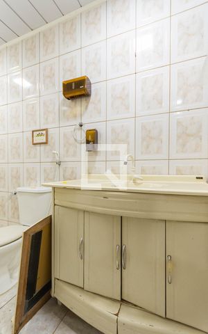 Casa à venda com 345m², 5 quartos e sem vagaCasa anexo 1