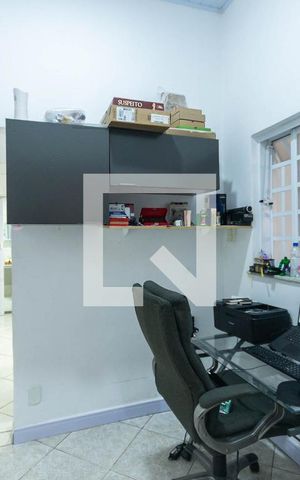 Casa à venda com 345m², 5 quartos e sem vagaEscritório