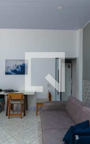 Casa à venda com 345m², 5 quartos e sem vagaSala