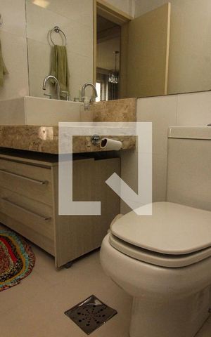 Apartamento à venda com 102m², 3 quartos e 1 vaga Apartamento à venda com 102m², 3 quartos e 1 vagaBanheiro Social