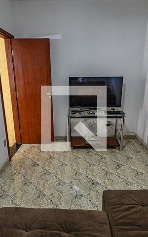 Casa à venda com 350m², 3 quartos e 2 vagas Casa à venda com 350m², 3 quartos e 2 vagasQuarto 1
