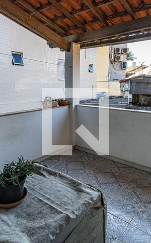 Casa à venda com 350m², 3 quartos e 2 vagas Casa à venda com 350m², 3 quartos e 2 vagasArea de serviço