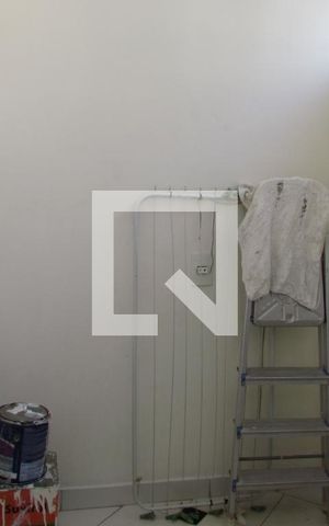 Apartamento para alugar com 71m², 2 quartos e 1 vagaÁrea de Serviço
