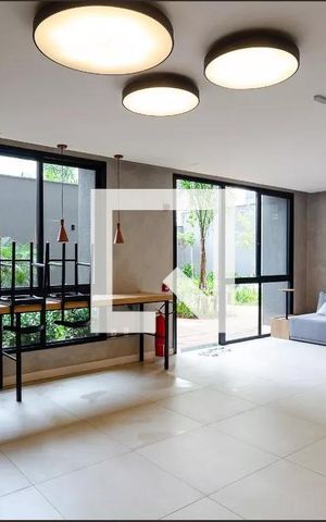 Studio para alugar com 32m², 0 quarto e sem vaga Studio para alugar com 32m², 0 quarto e sem vagaCoworking